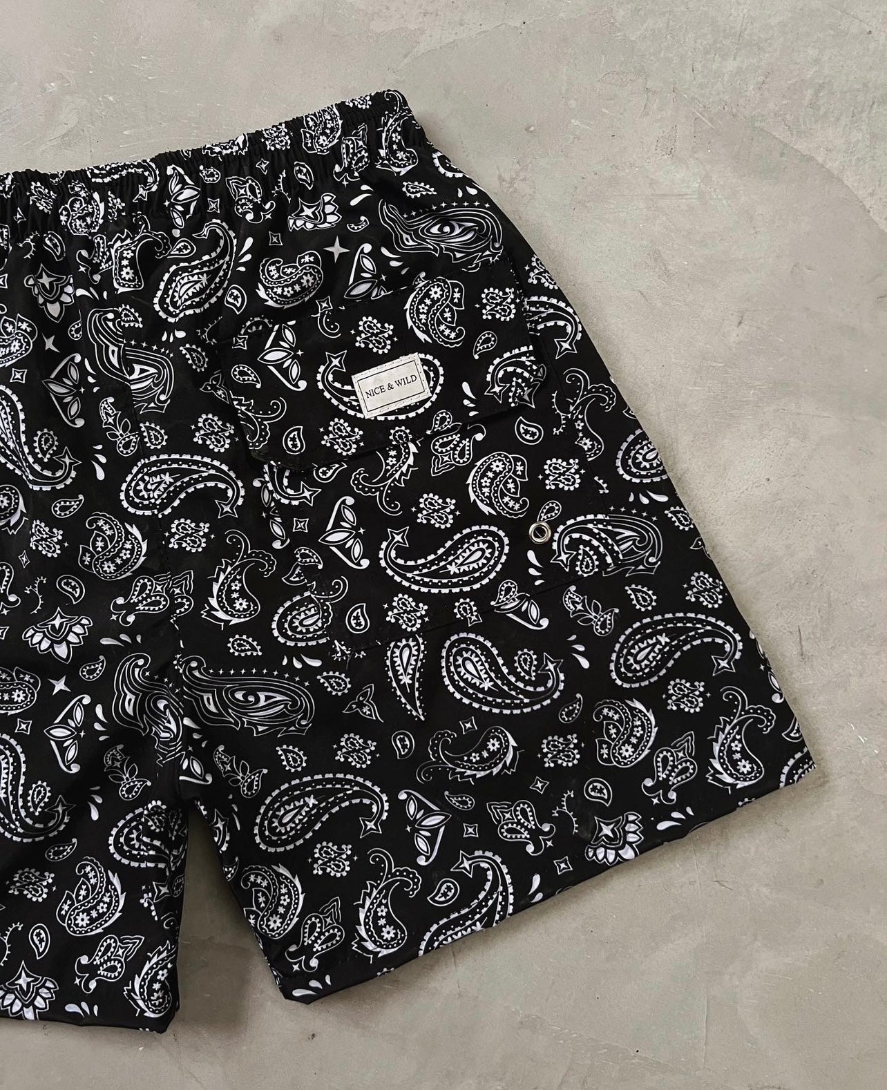 PANTALONCINI BANDANA