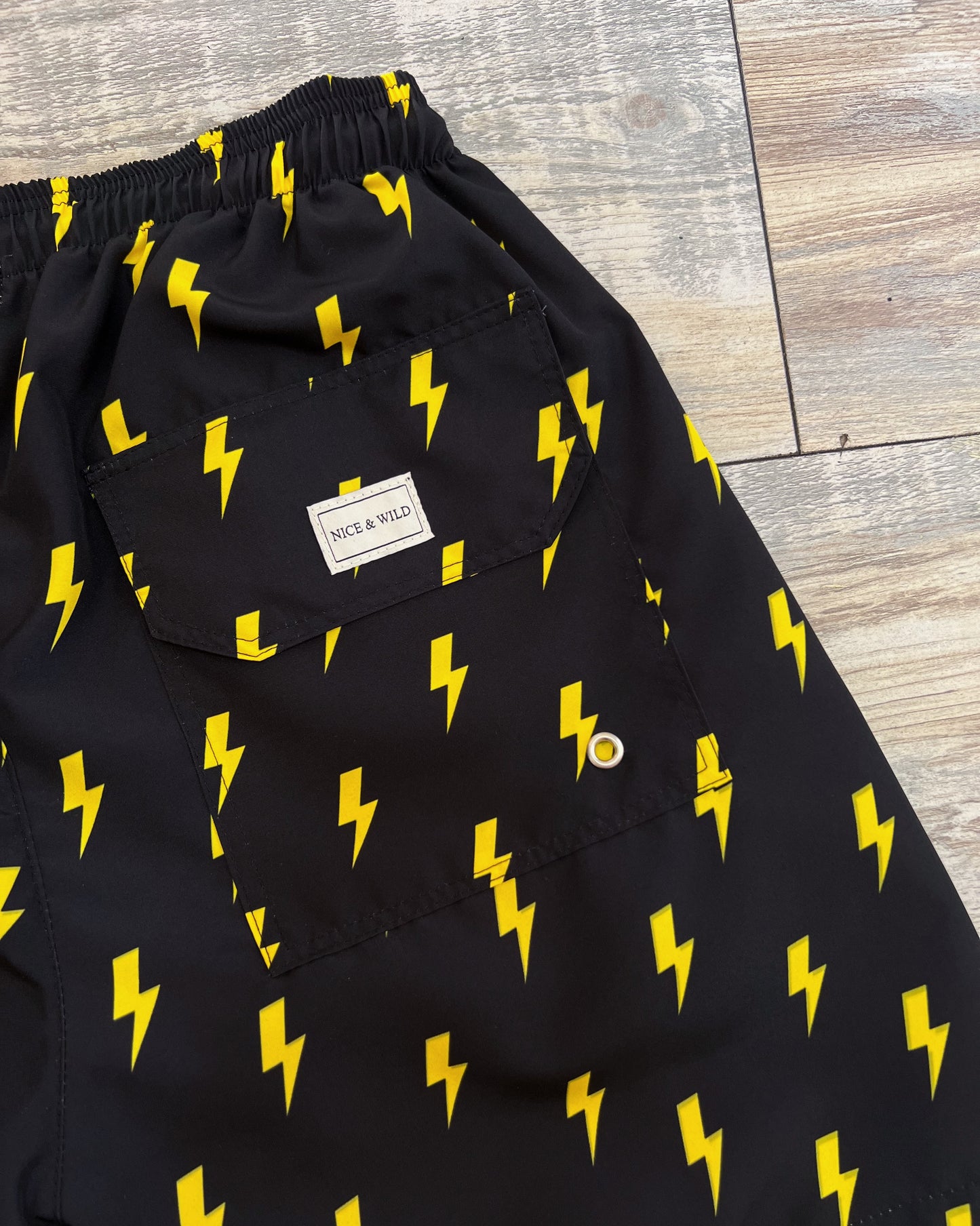 PANTALONCINI A RIGHE