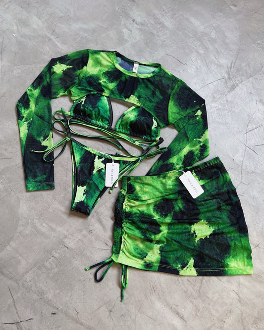 SET BIKINI VERDE MANCHA + FALFA EN MALLA