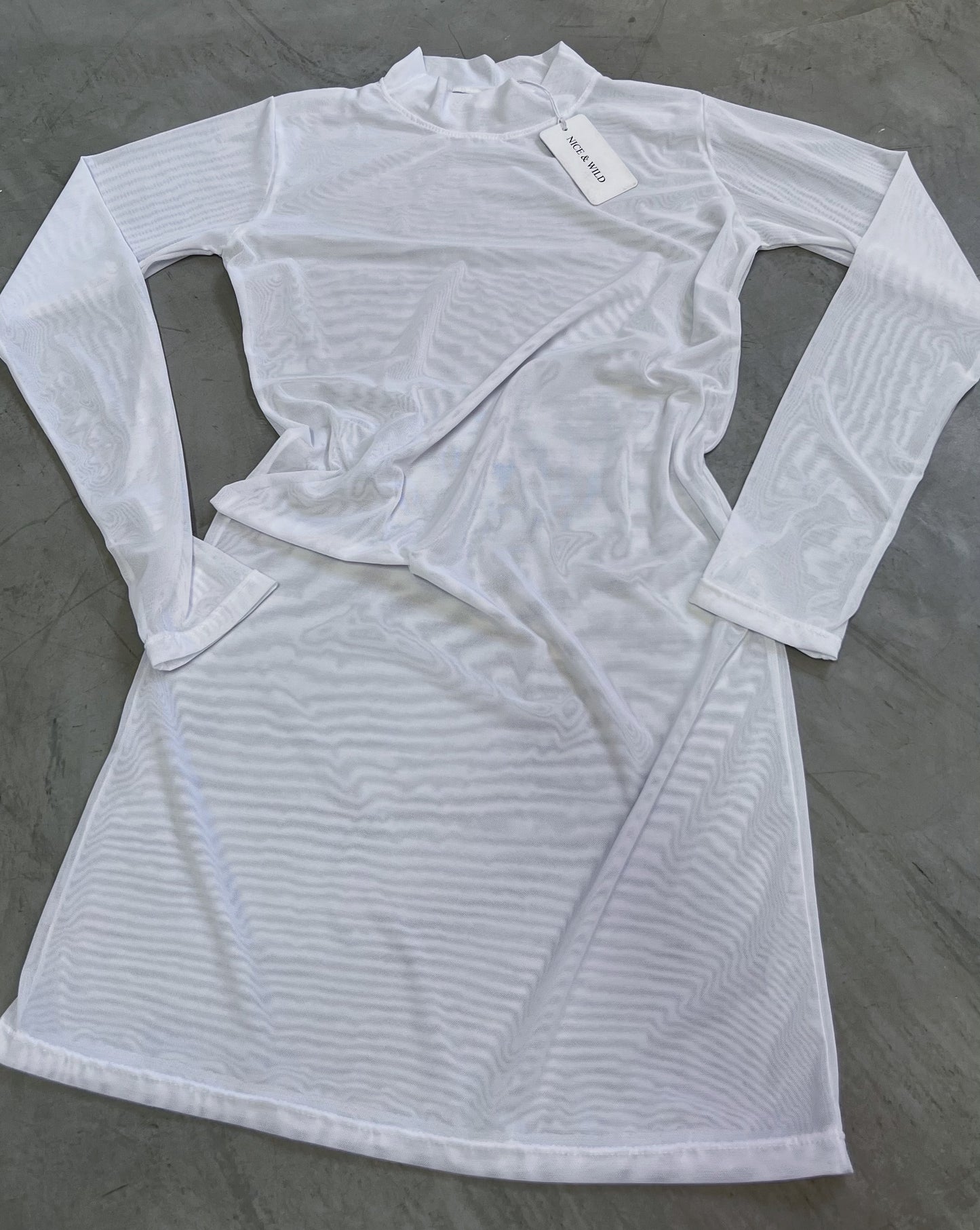 ABITO IN RETE COLORATA