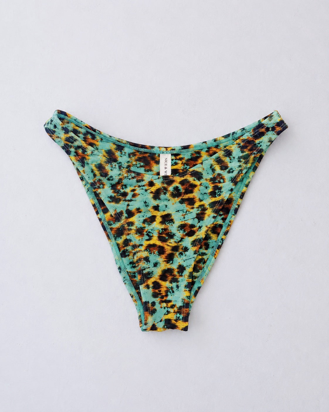 BIKINI INDOMABLE VENENO