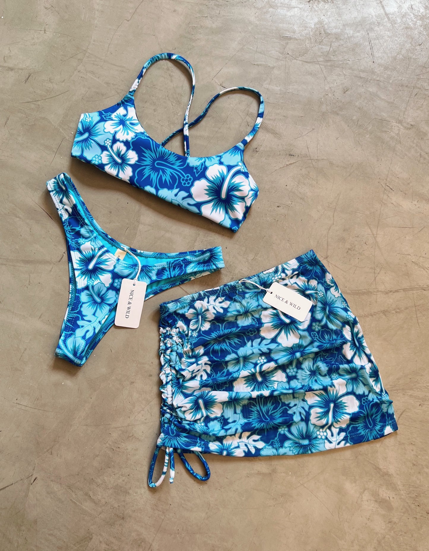 BIKINI CRUZADO FLORES HAWAIANO