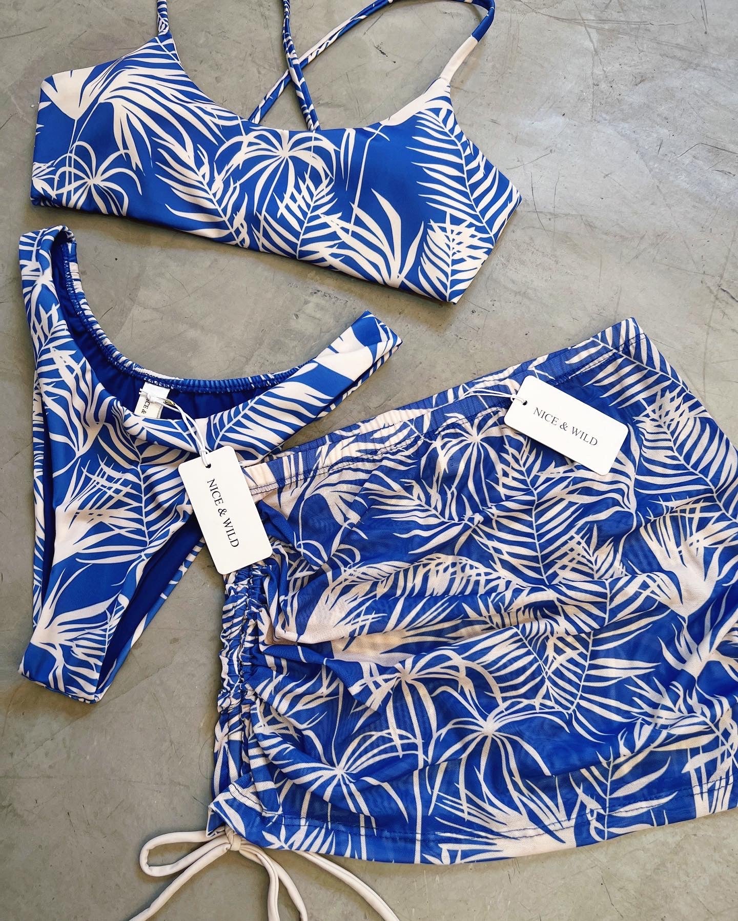BIKINI CRUZADO RAMAS AZUL