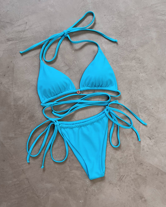 BRONCEO AZUL CIELO