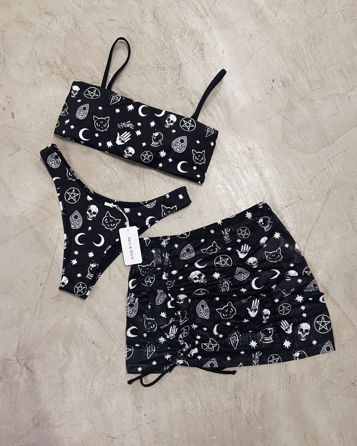 STRAPLESS BIKINI SPELLS + MESH SKIRT