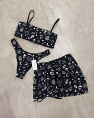STRAPLESS BIKINI SPELLS + MESH SKIRT