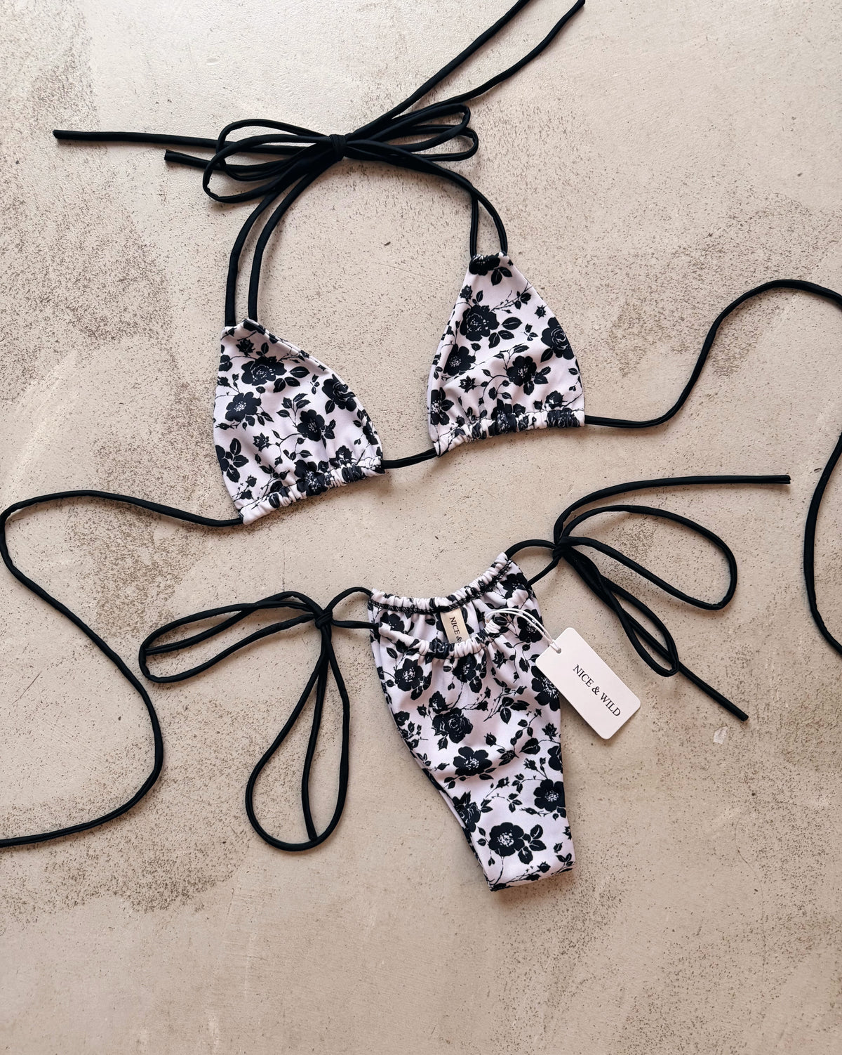 BRONCEO BLACK PETALS + FALDA EN MALLA