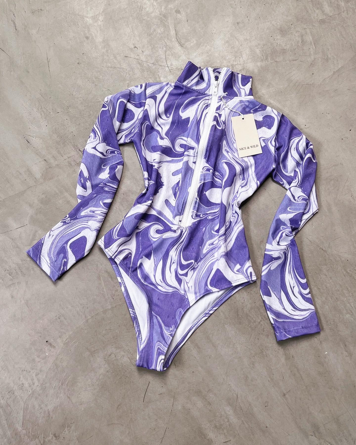 BODY CLOSURE PURPLE STONE