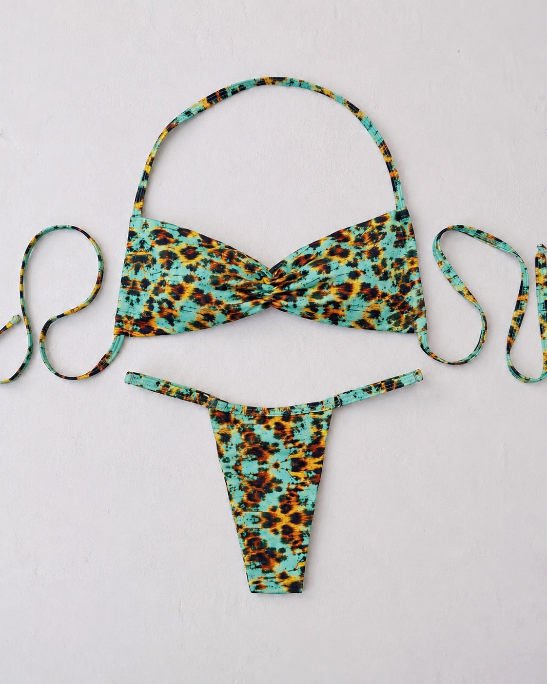 BIKINI INDOMABLE VENENO