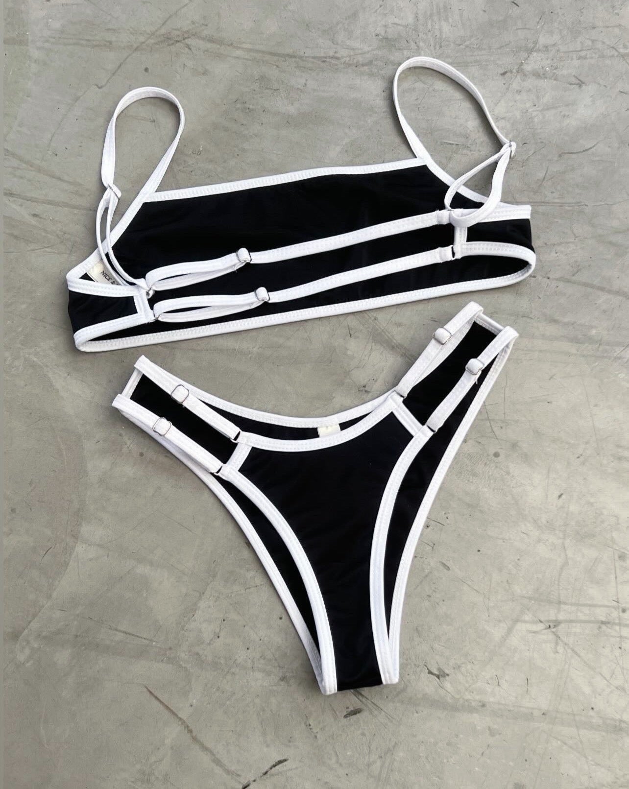 MIRANDA NEGRO SESGO BLANCO