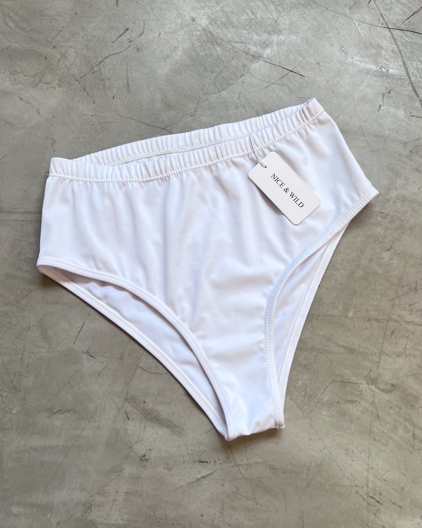 PANTY TIRÓ ALTO